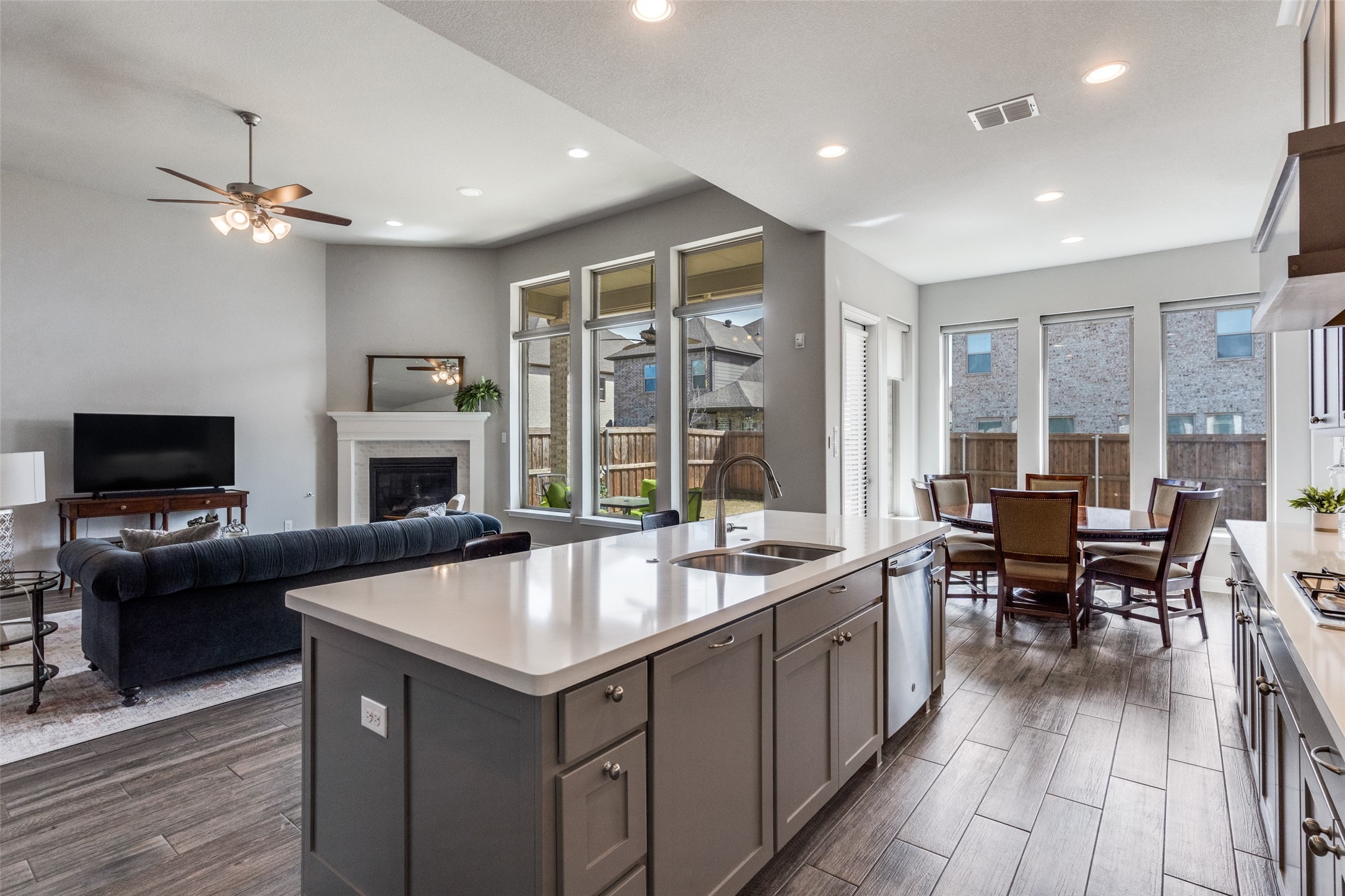305 Oak Hollow Way Little Elm TX 75068