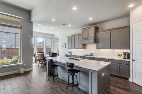 305 Oak Hollow Way Little Elm TX 75068