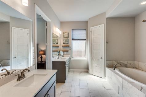 305 Oak Hollow Way Little Elm TX 75068