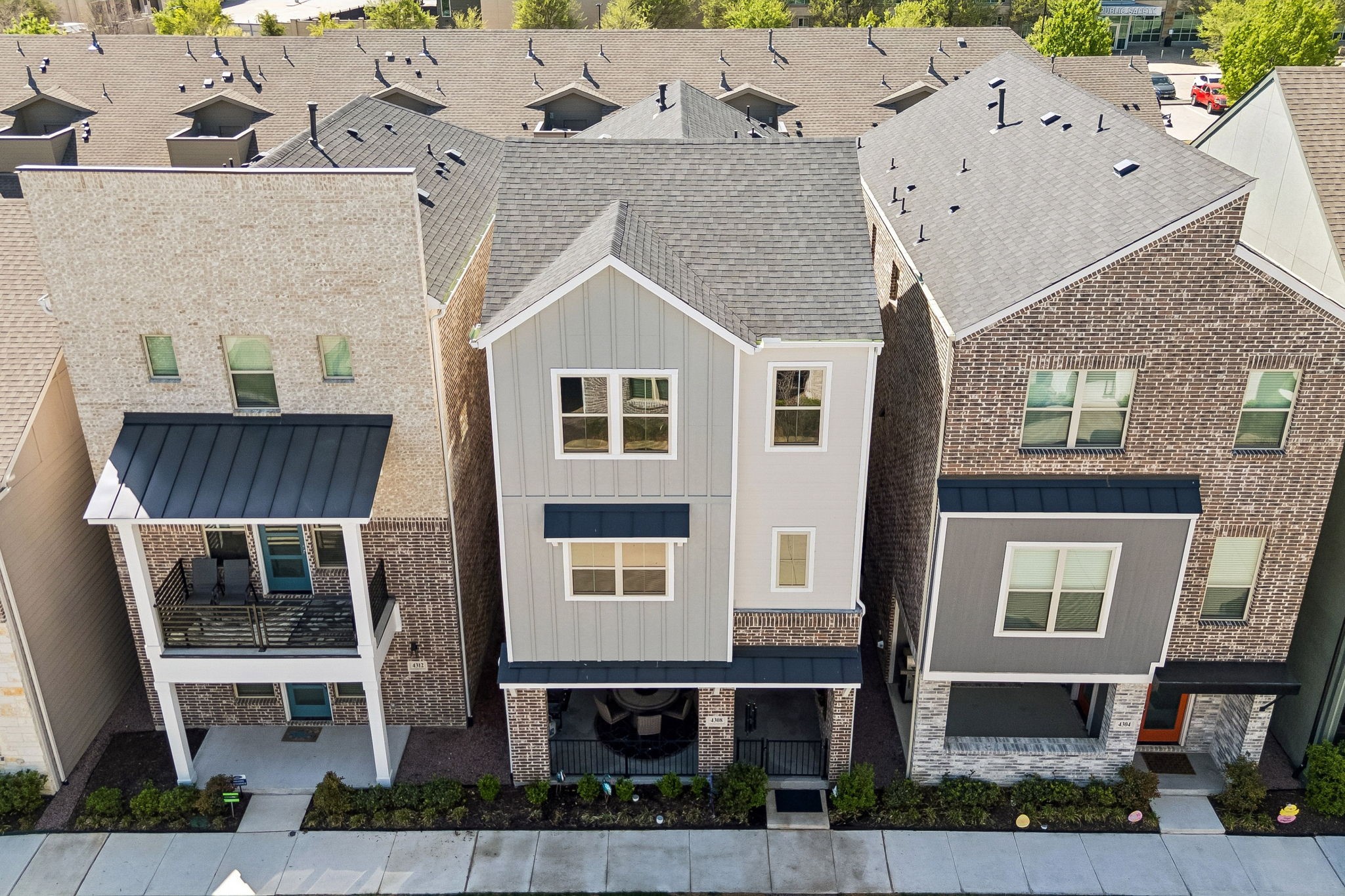 4308 Henderson Avenue North Richland Hills TX 76180