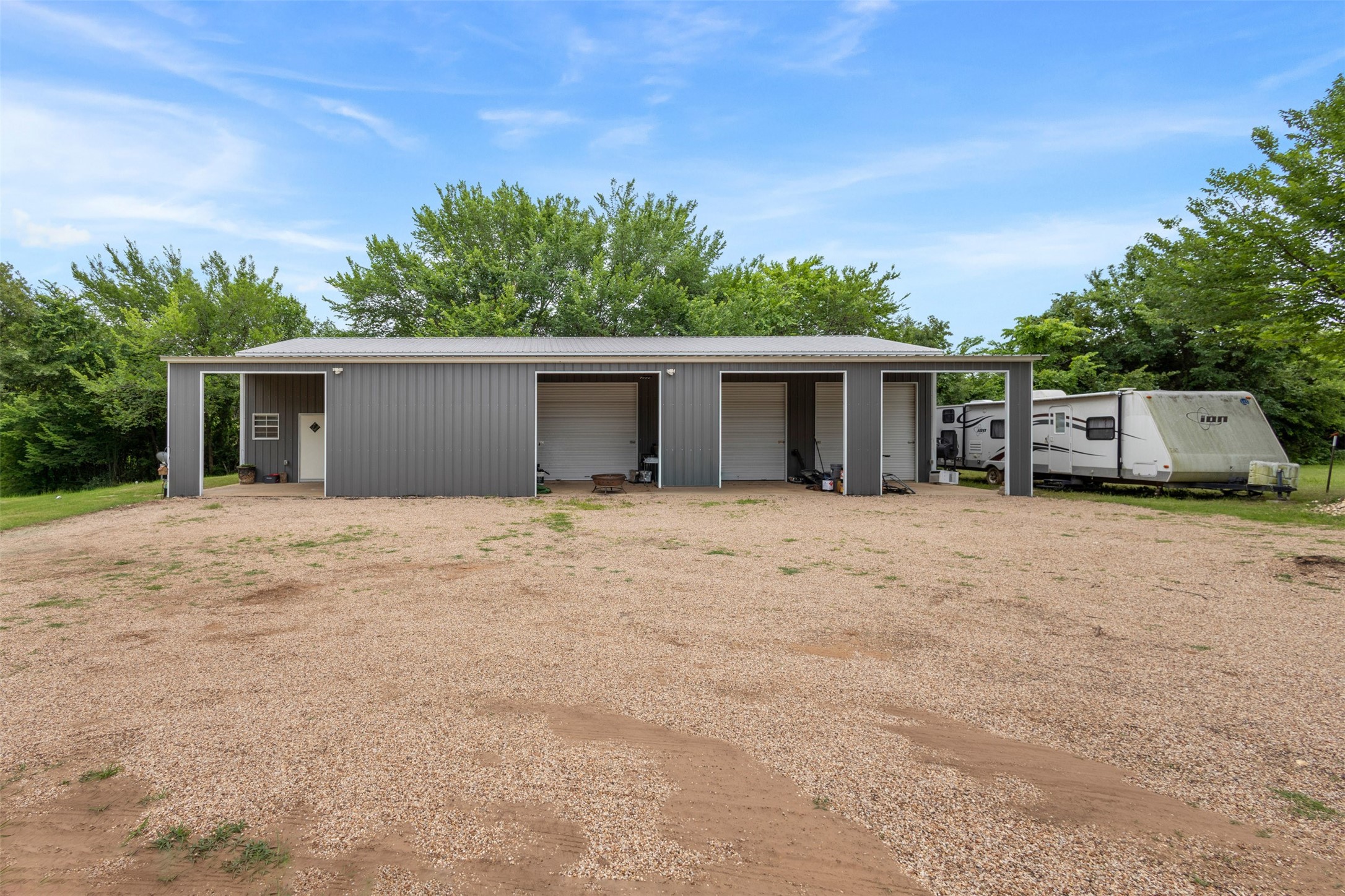 2421 N County Road 810 Alvarado TX 76009