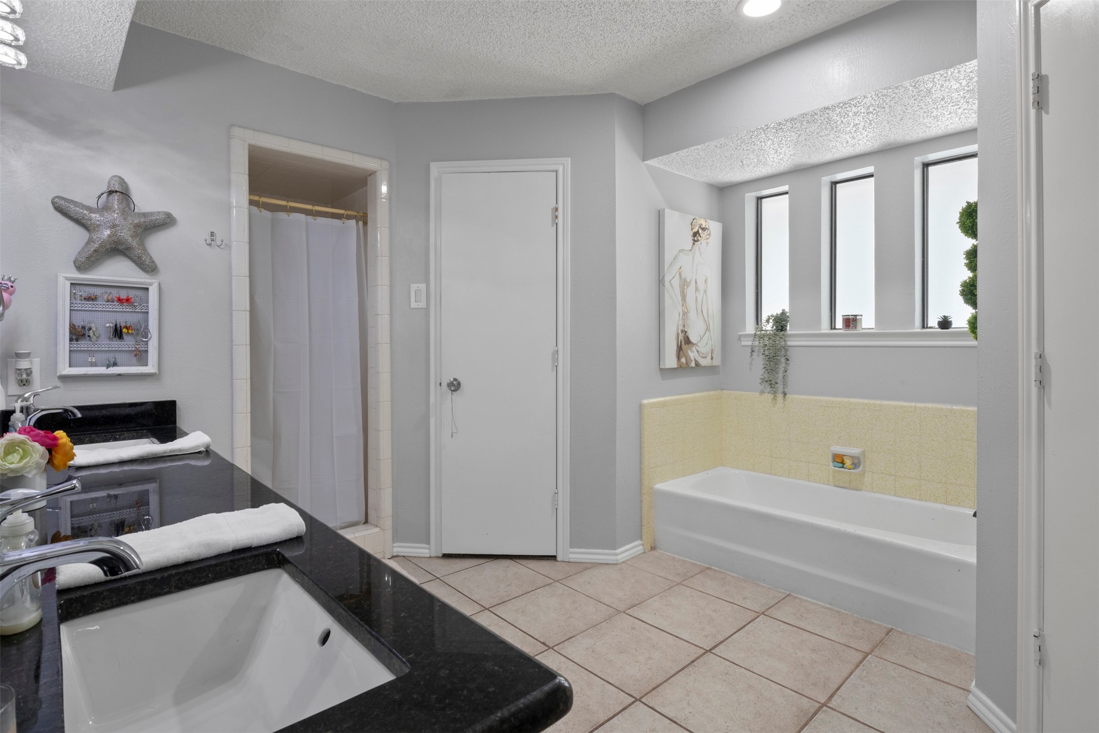 1400 Rusdell Drive Irving TX 75060