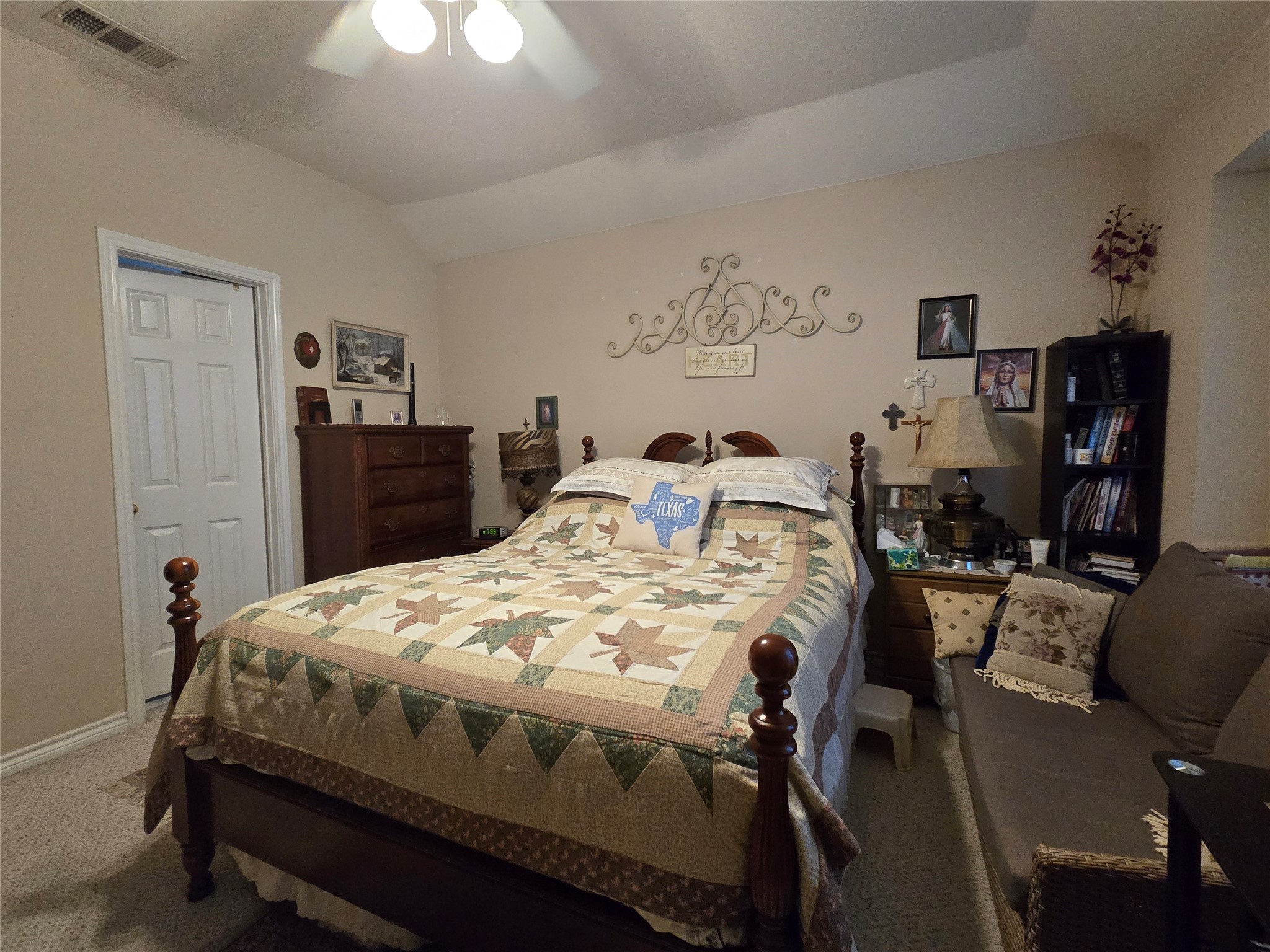 6013 Meadowglen Drive Denton TX 76226
