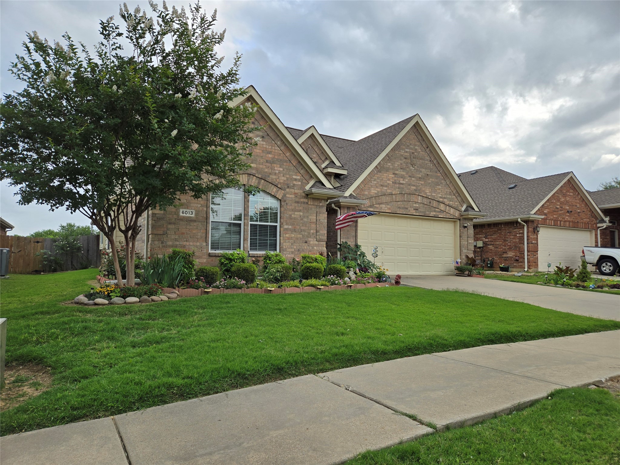 6013 Meadowglen Drive Denton TX 76226