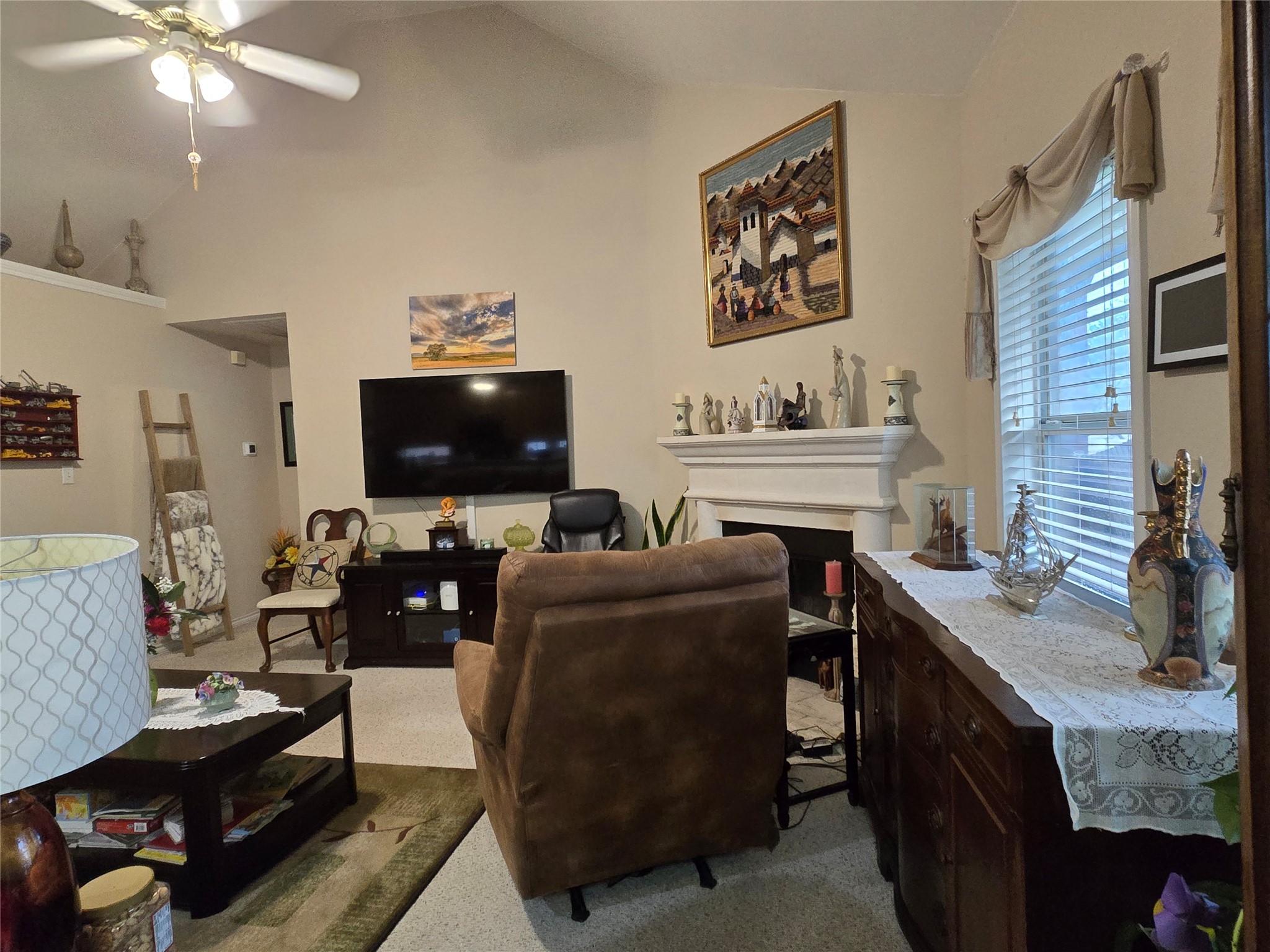 6013 Meadowglen Drive Denton TX 76226
