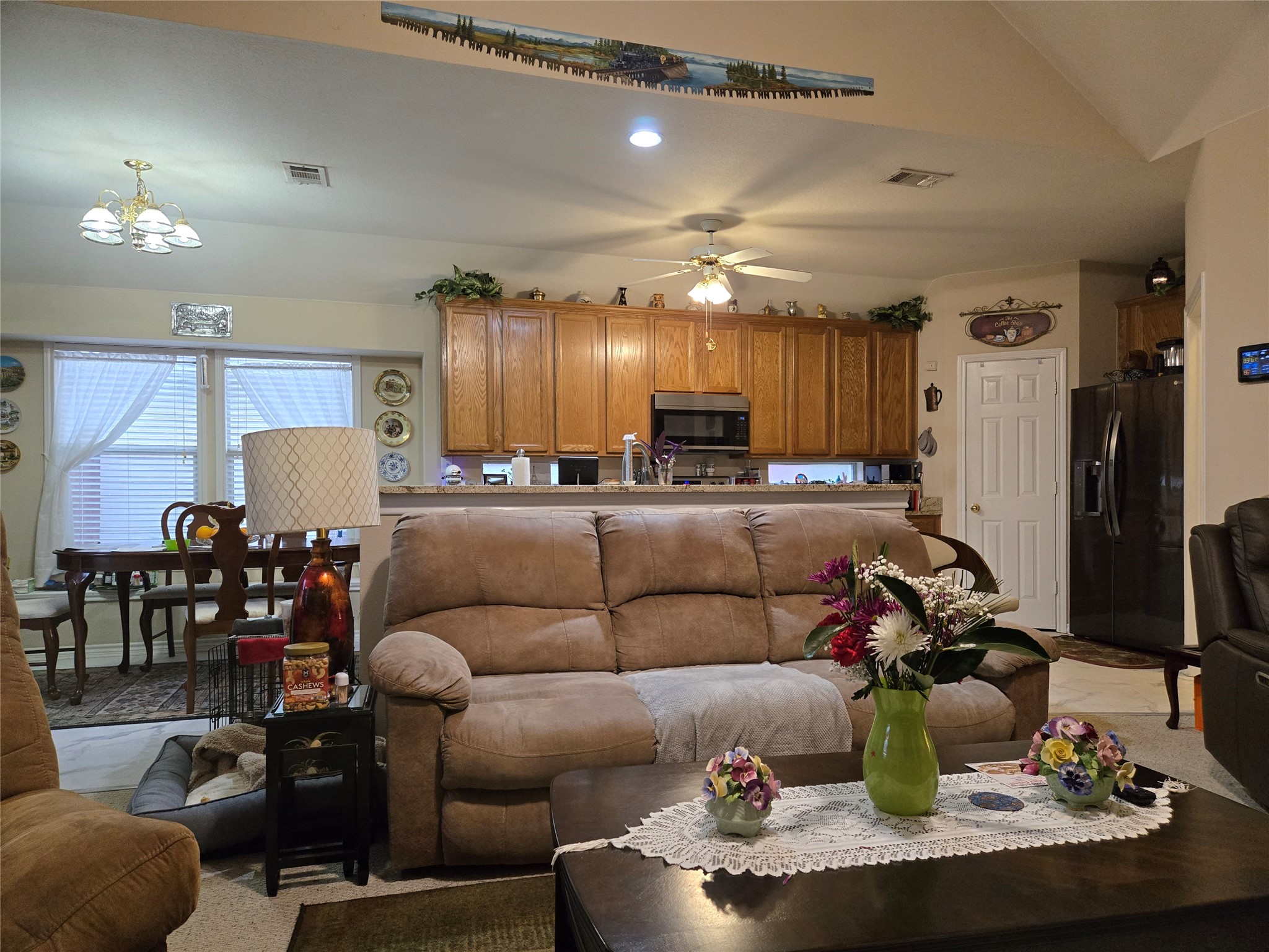 6013 Meadowglen Drive Denton TX 76226