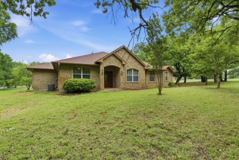 1596 County Road 510 Stephenville TX 76401