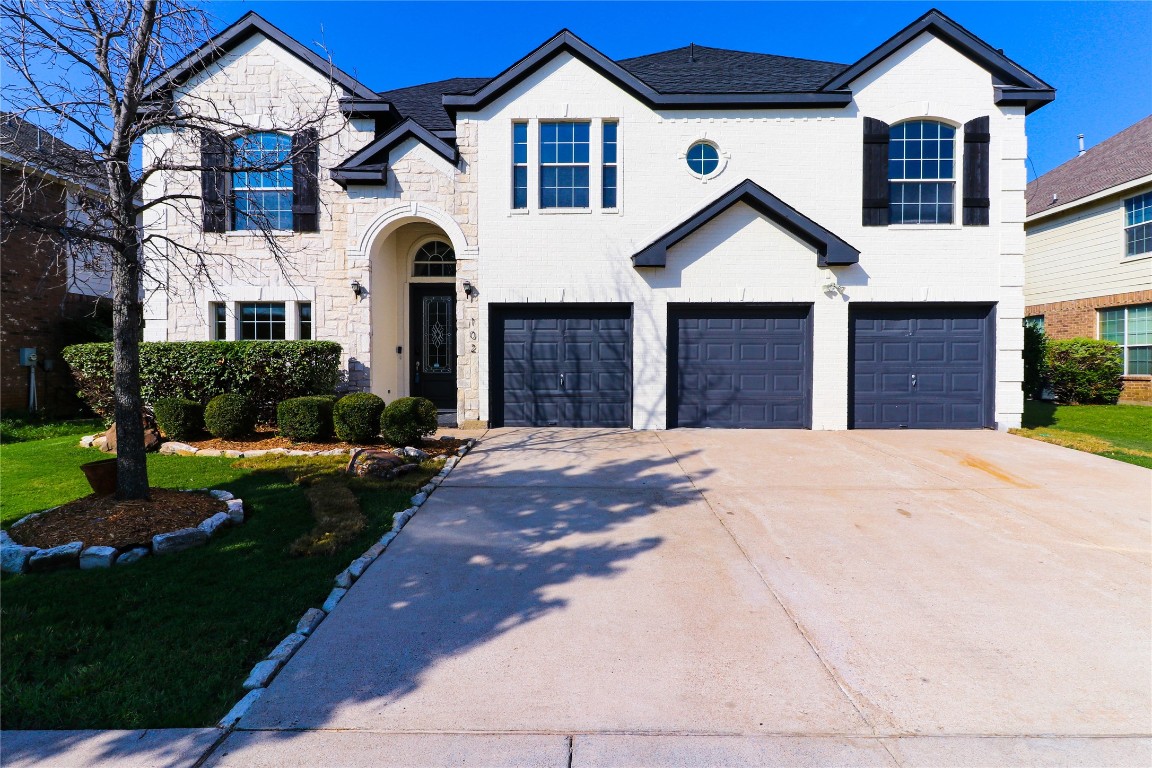 102 Monticello Drive Mansfield TX 76063