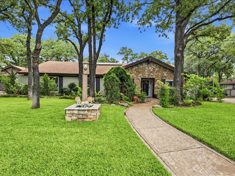 200 Timberlane Terrace Euless TX 76039