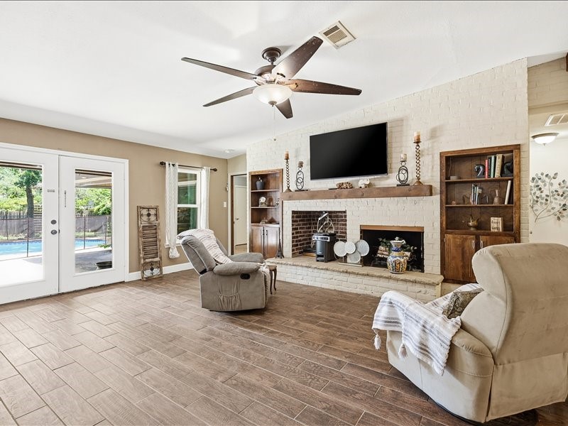 200 Timberlane Terrace Euless TX 76039