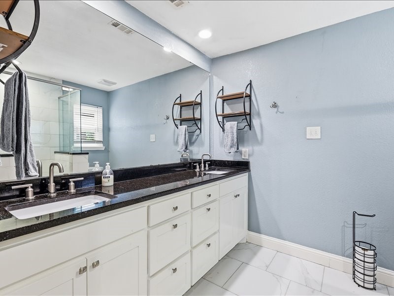 200 Timberlane Terrace Euless TX 76039