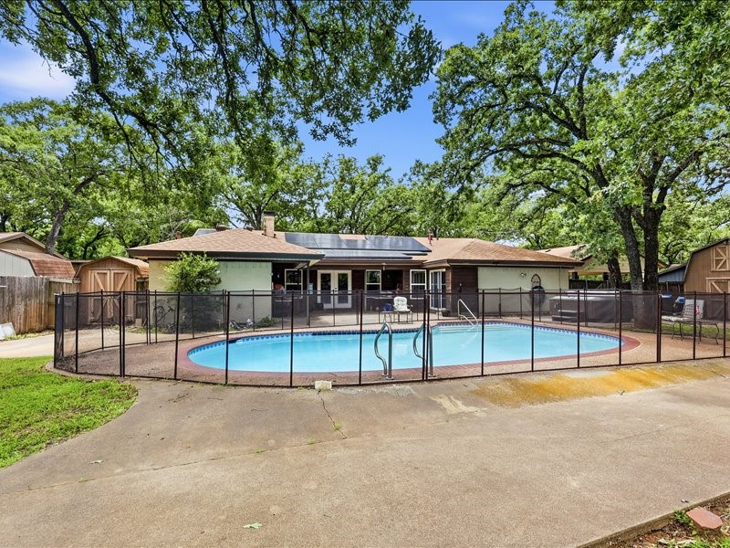 200 Timberlane Terrace Euless TX 76039