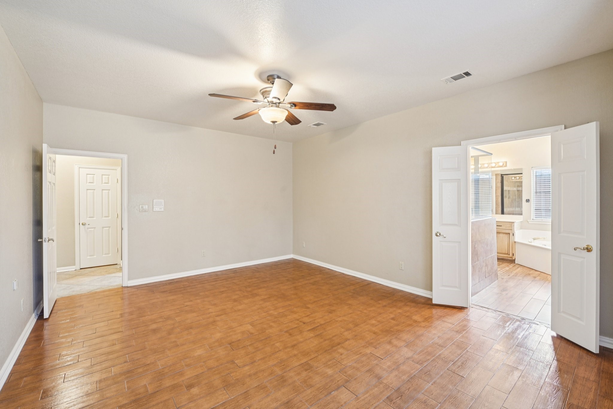 4519 Edge Creek Lane Arlington TX 76017