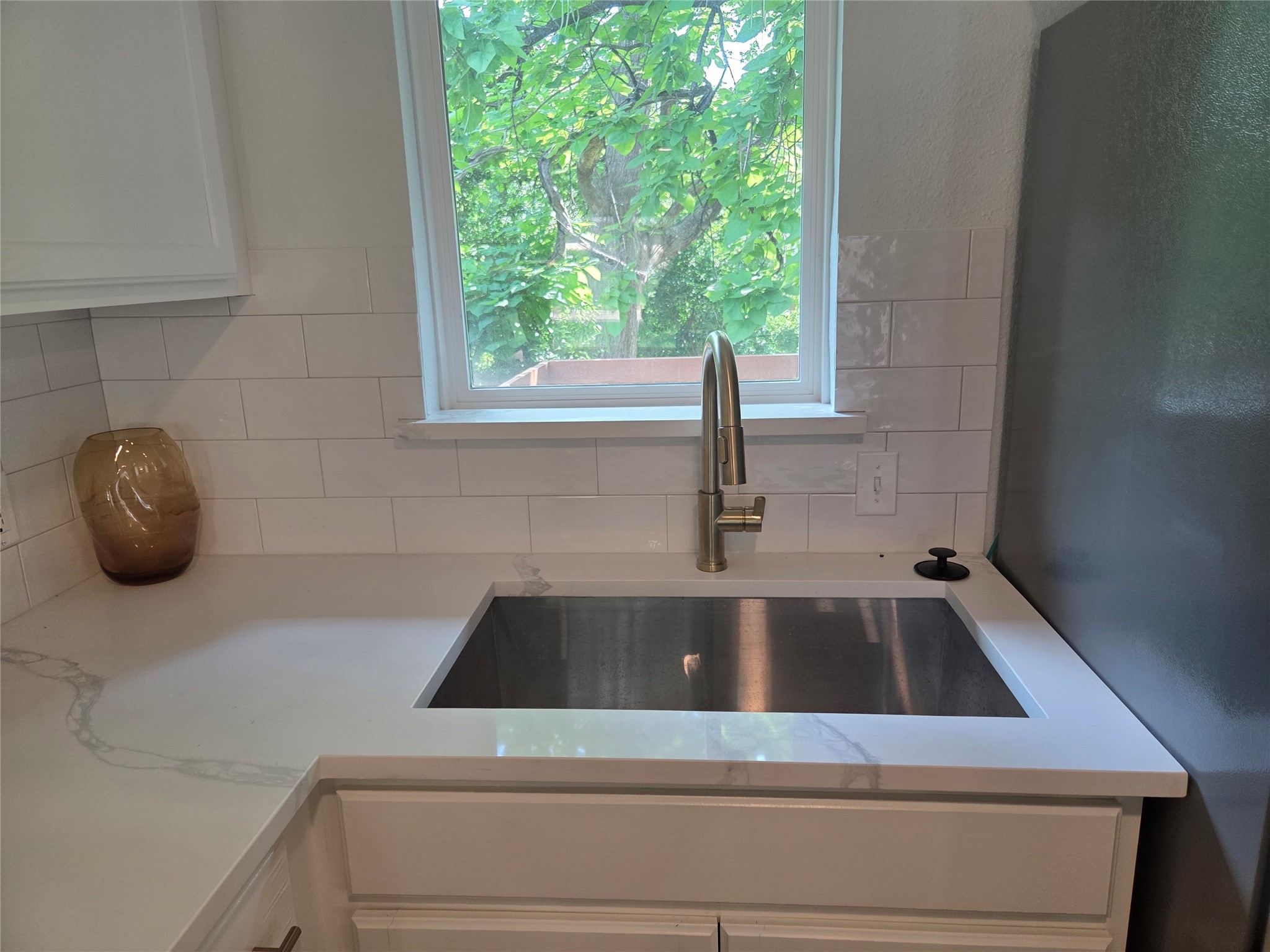 2108 Blake Avenue Dallas TX 75228
