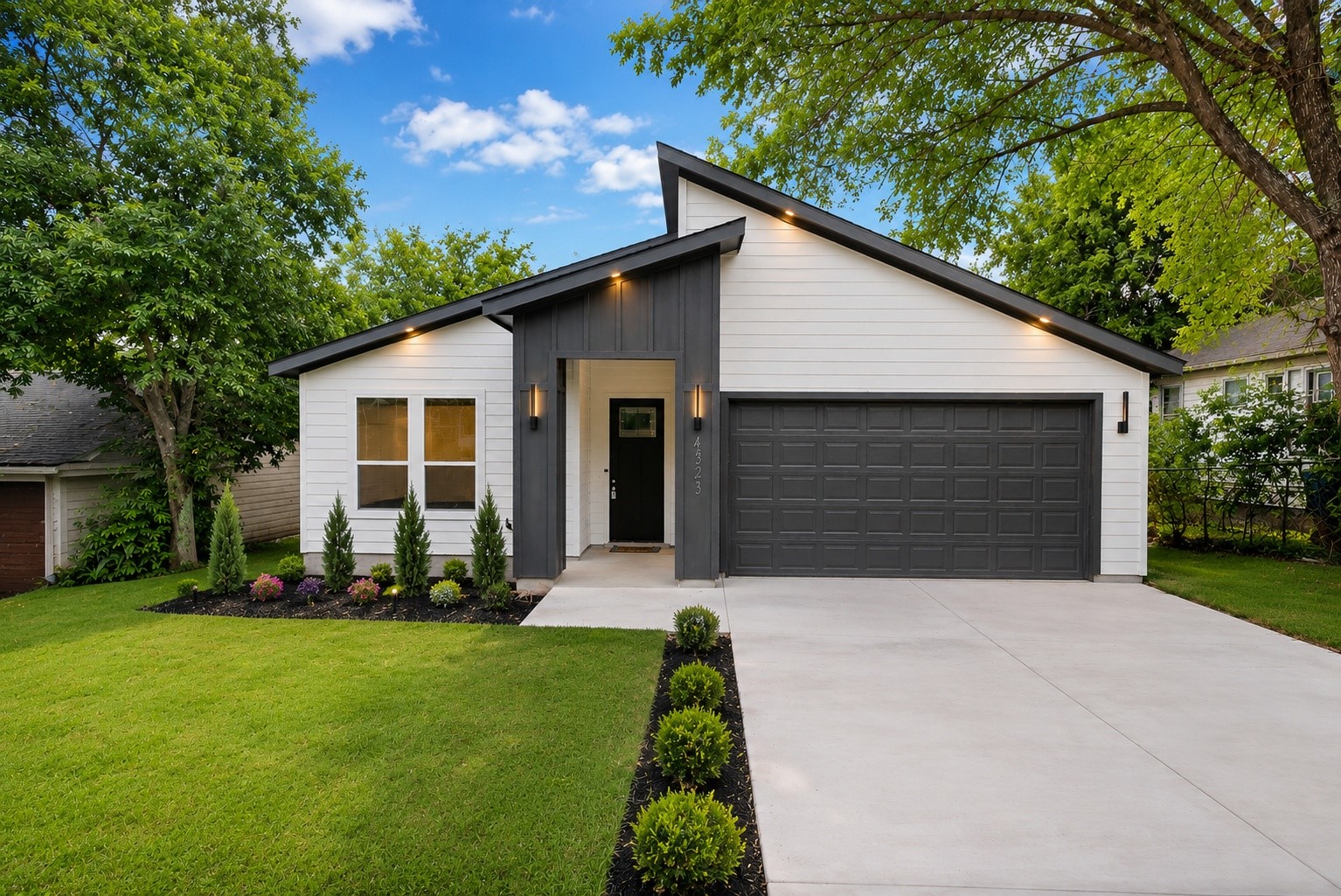 4523 S Ewing Avenue Dallas TX 75216