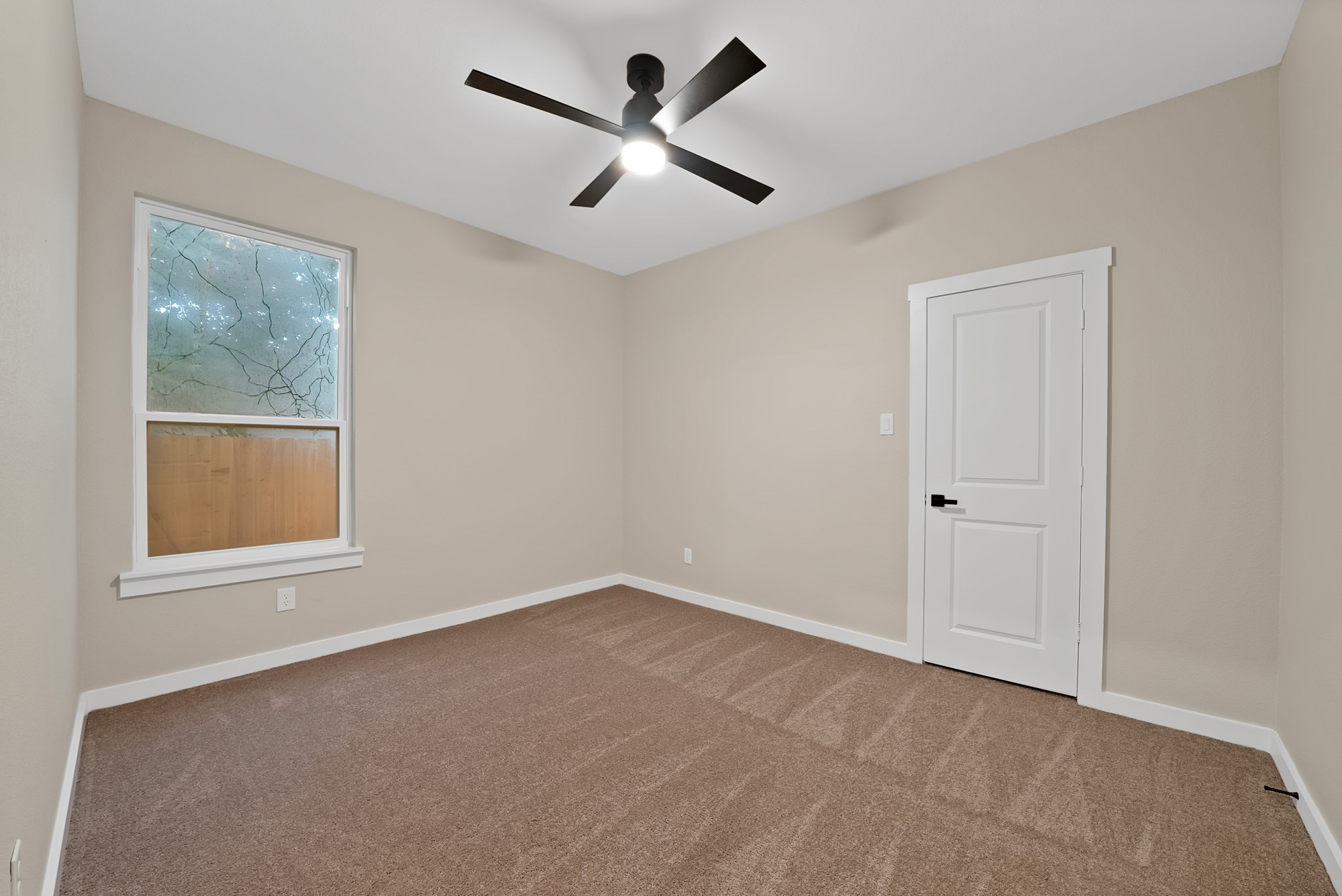 4523 S Ewing Avenue Dallas TX 75216