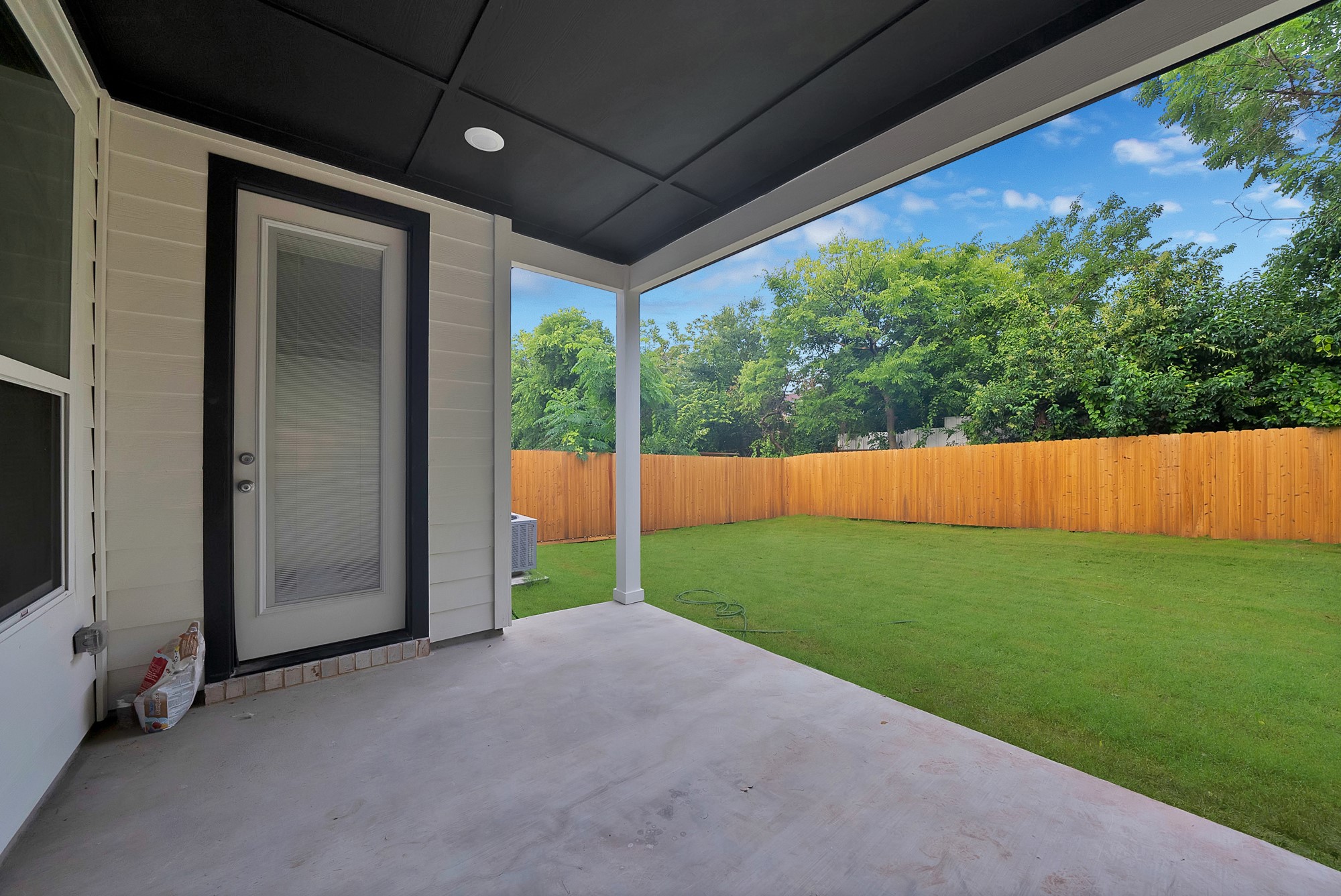 4523 S Ewing Avenue Dallas TX 75216