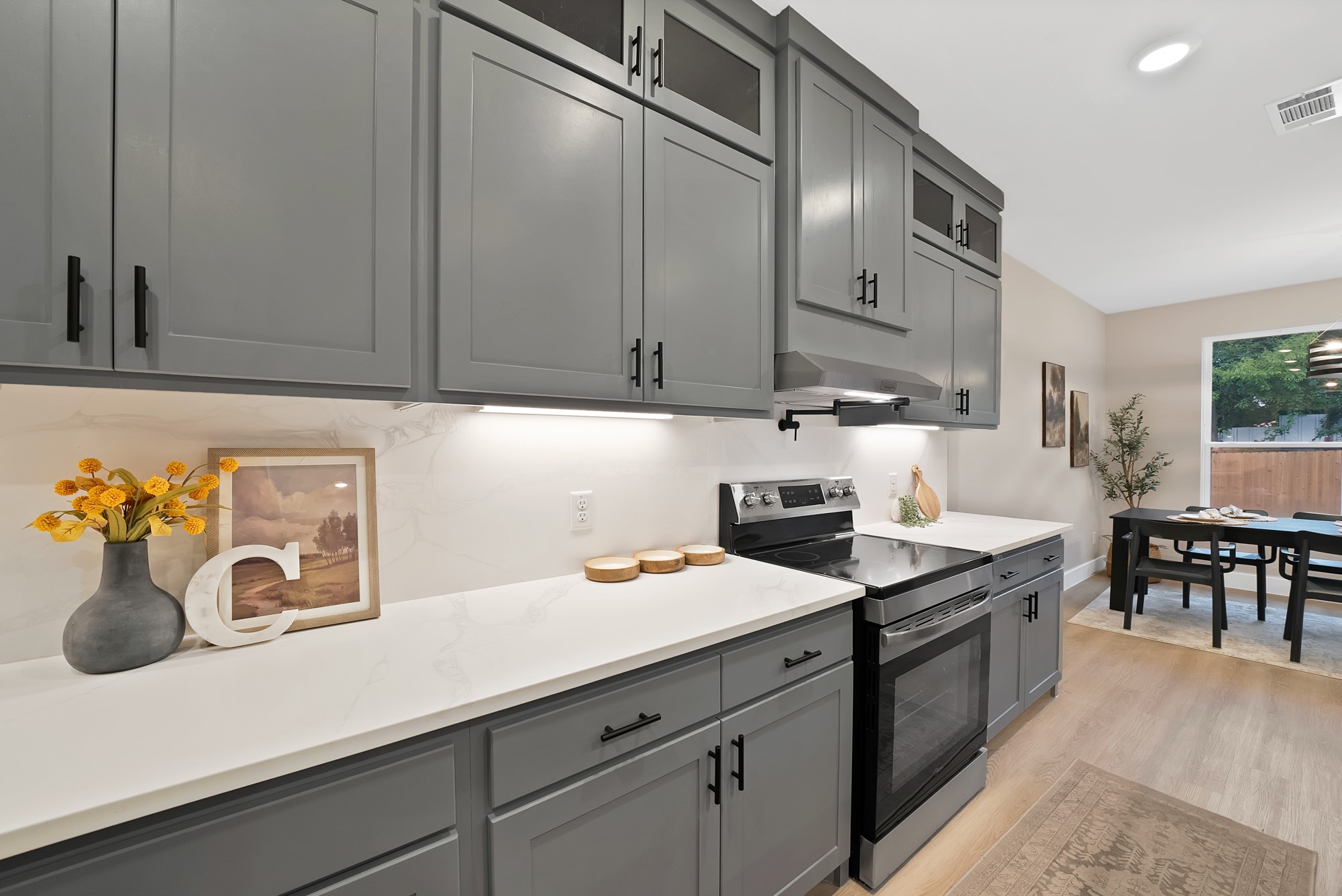 4523 S Ewing Avenue Dallas TX 75216