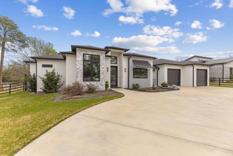 1515 N Fielder Road Arlington TX 76012
