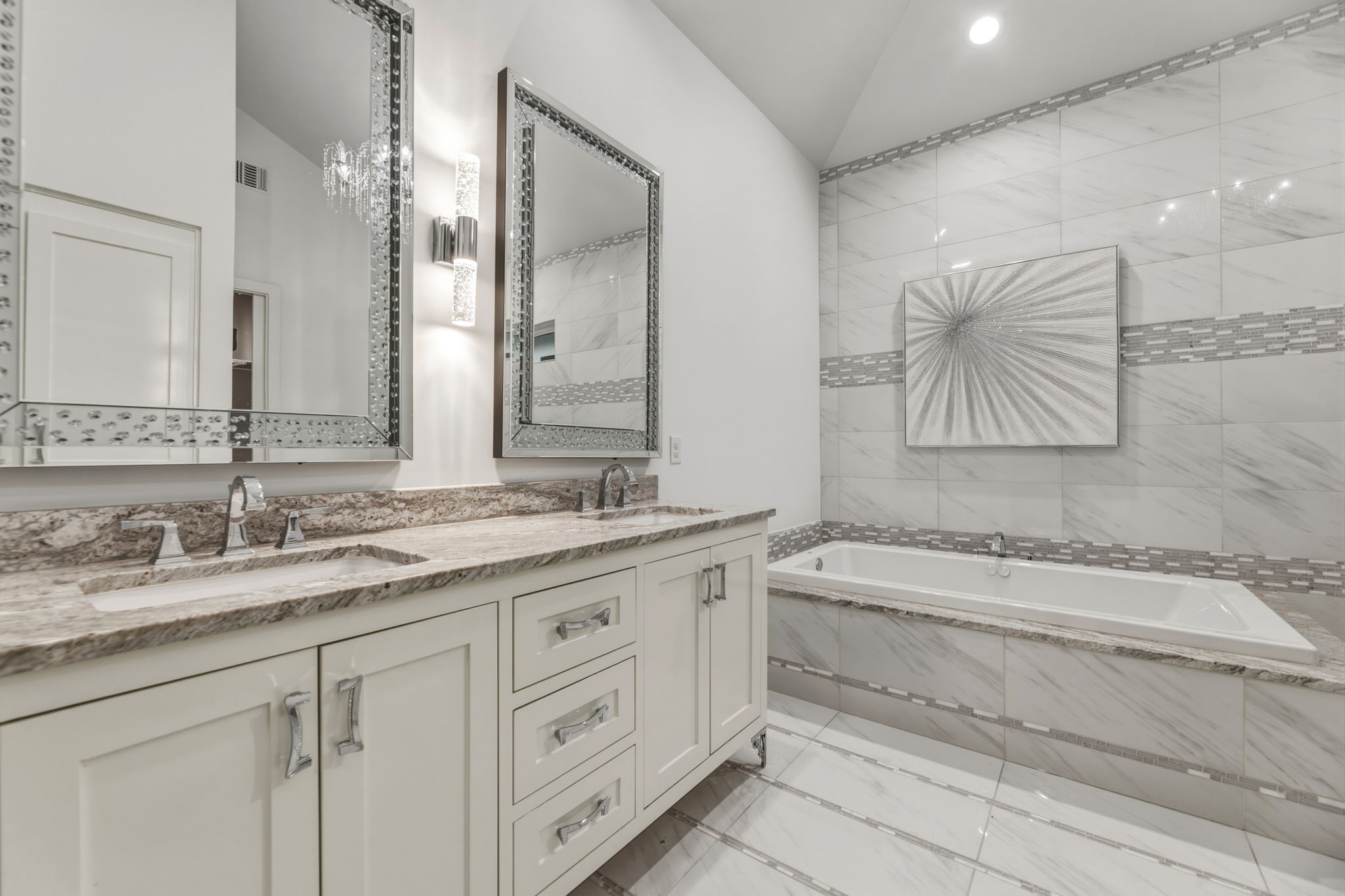 1515 N Fielder Road Arlington TX 76012