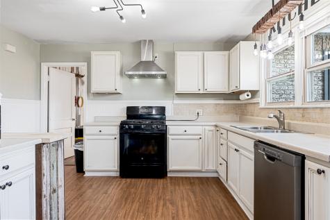 1500 W 10th Street Mcgregor TX 76657