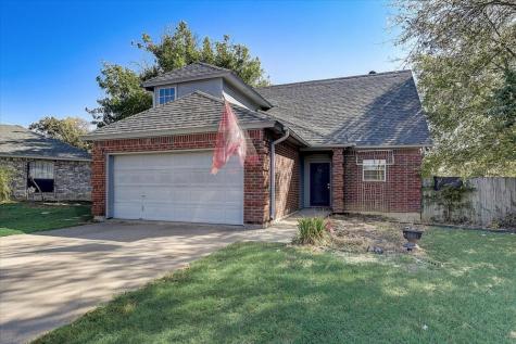 5187 Meadow Court Fort Worth TX 76112