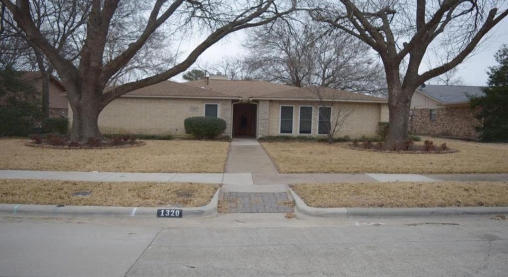 1320 Elk Grove Drive Richardson TX 75081