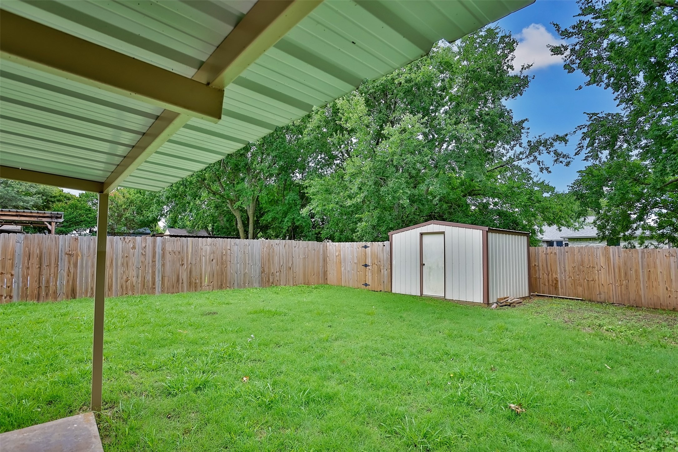 292 Old Spanish Trail Valley View TX 76272