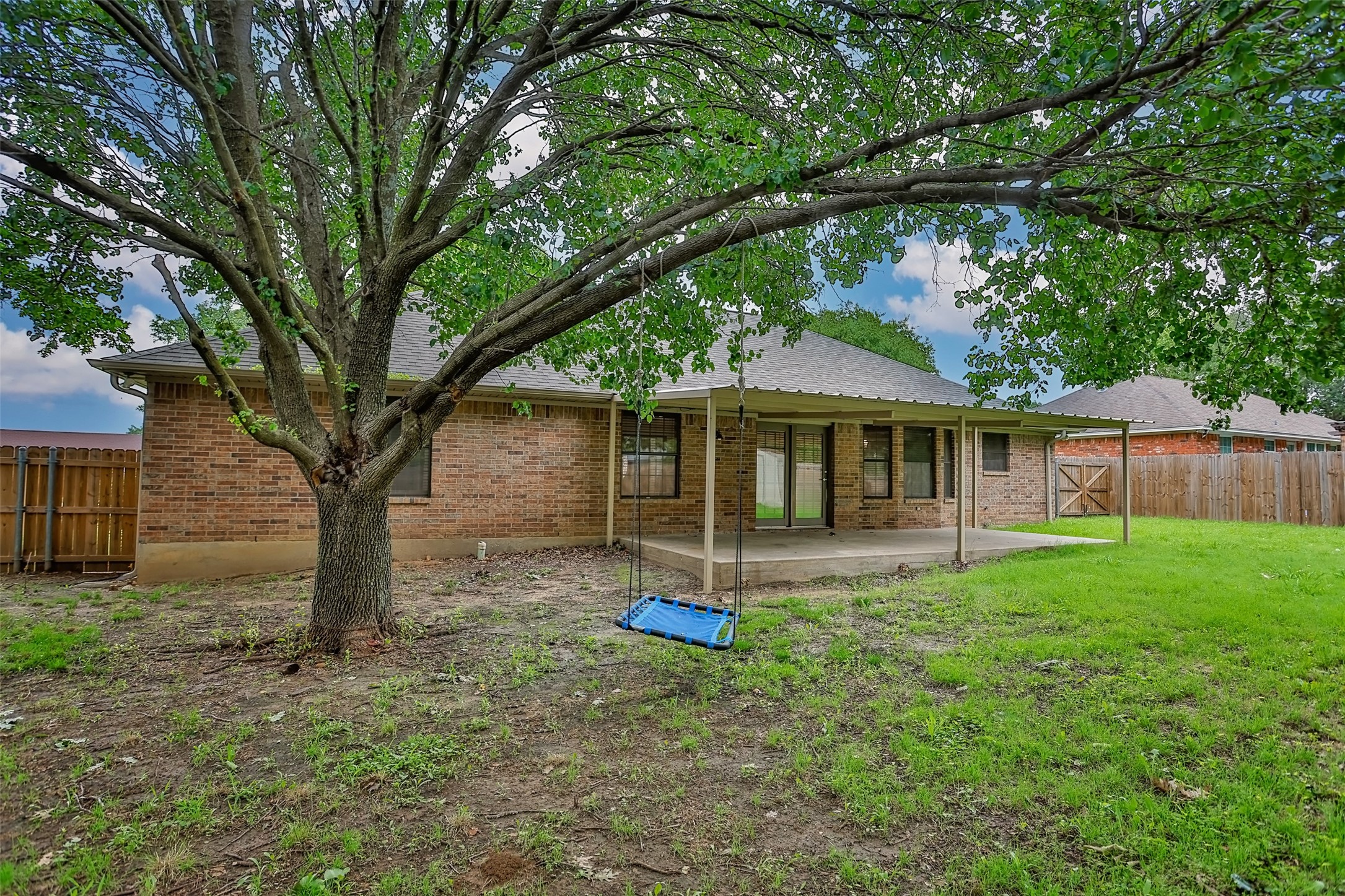 292 Old Spanish Trail Valley View TX 76272