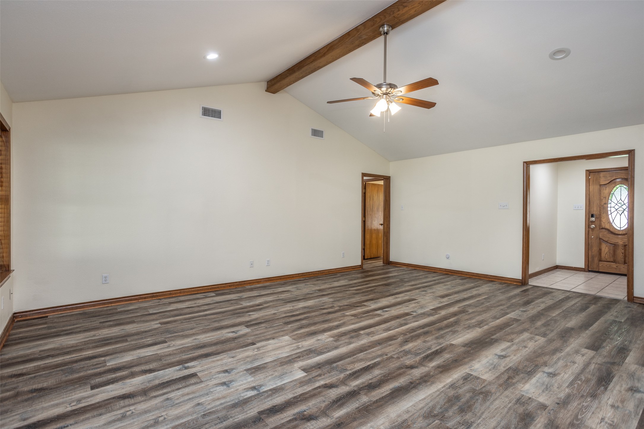 292 Old Spanish Trail Valley View TX 76272