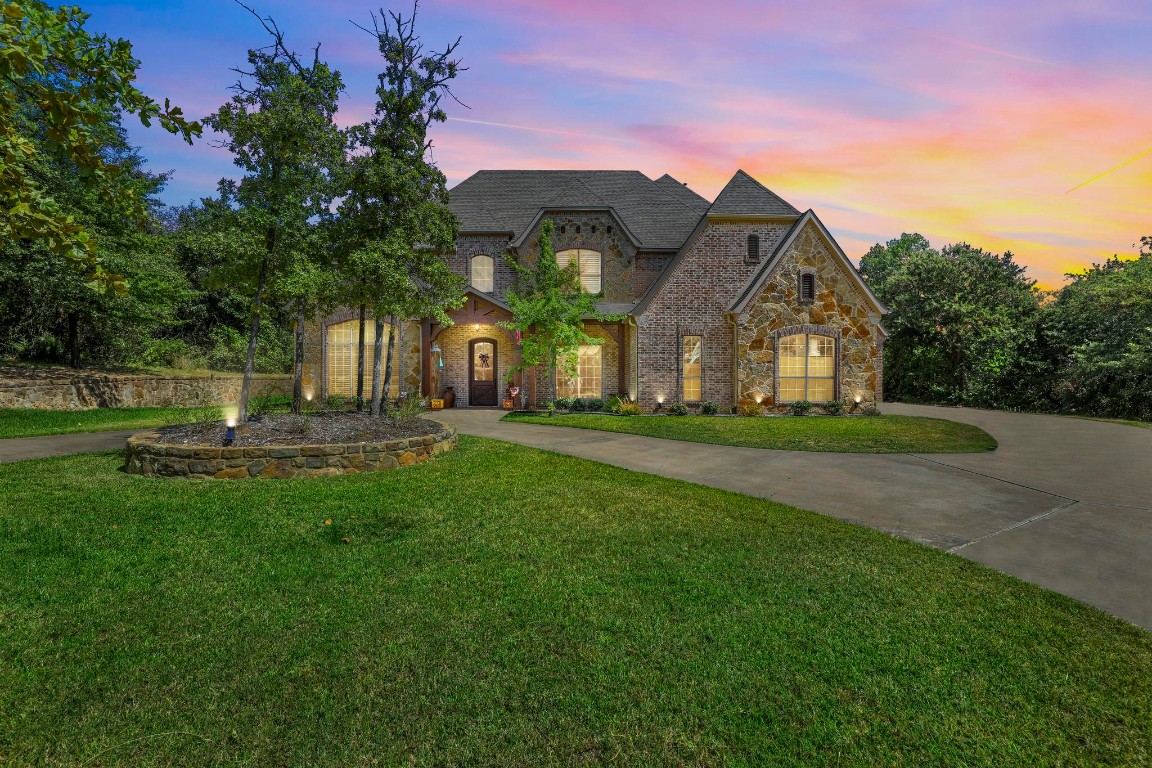 676 Knob Hill Court Argyle TX 76226