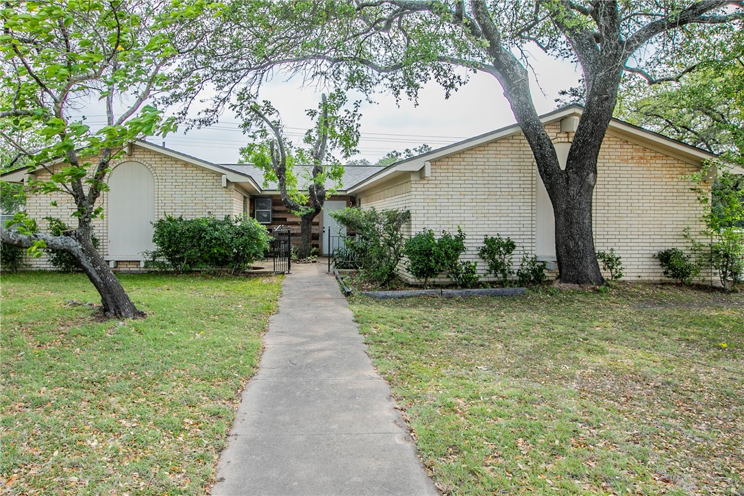 901 Rambler Drive Waco TX 76710