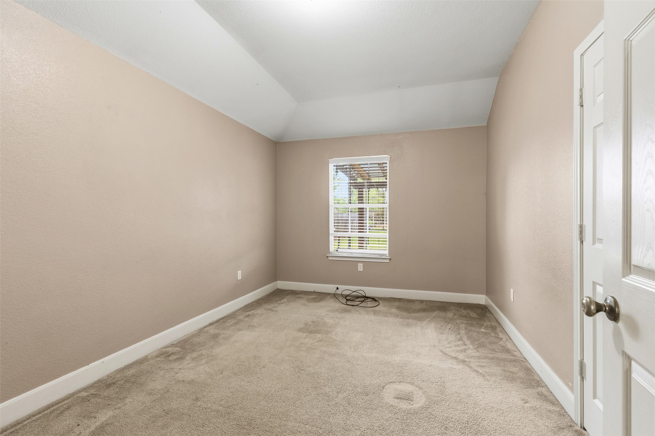 1905 E Alma Avenue Sherman TX 75090