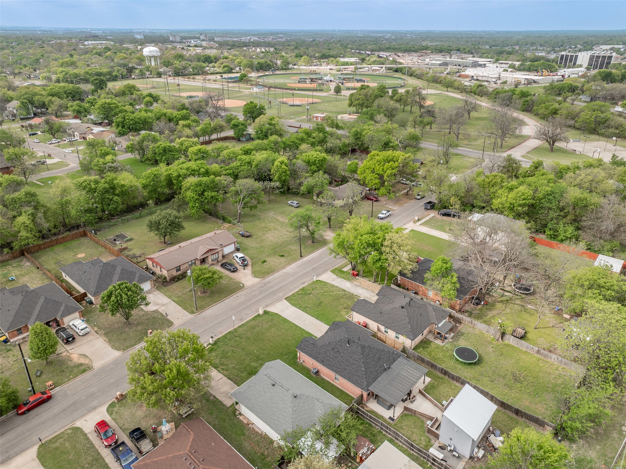 1905 E Alma Avenue Sherman TX 75090