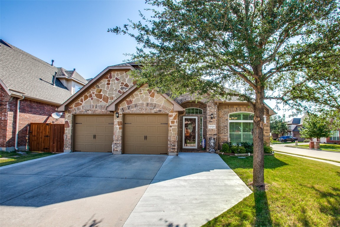 5729 New Castle Drive Richardson TX 75082