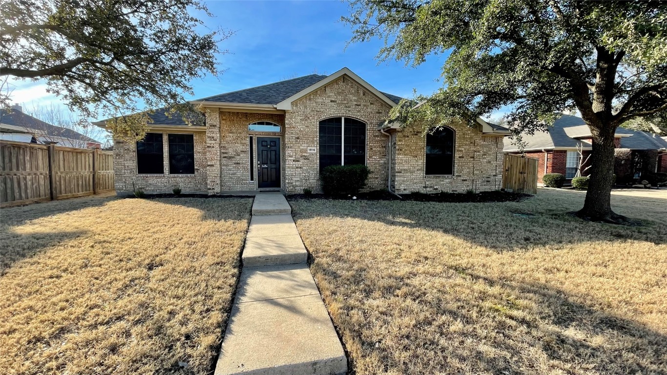 1816 Lake Texoma Circle Allen TX 75002