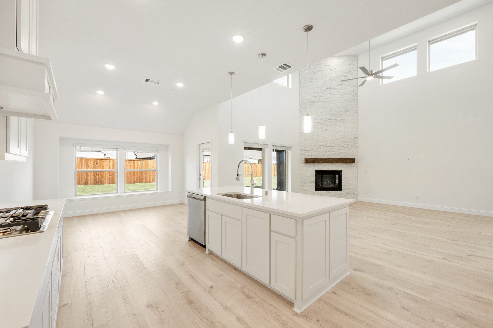 2117 Crosstimber Court Aubrey TX 76227