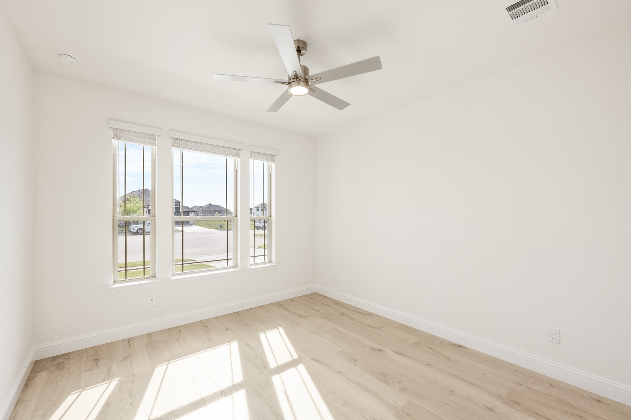 2117 Crosstimber Court Aubrey TX 76227
