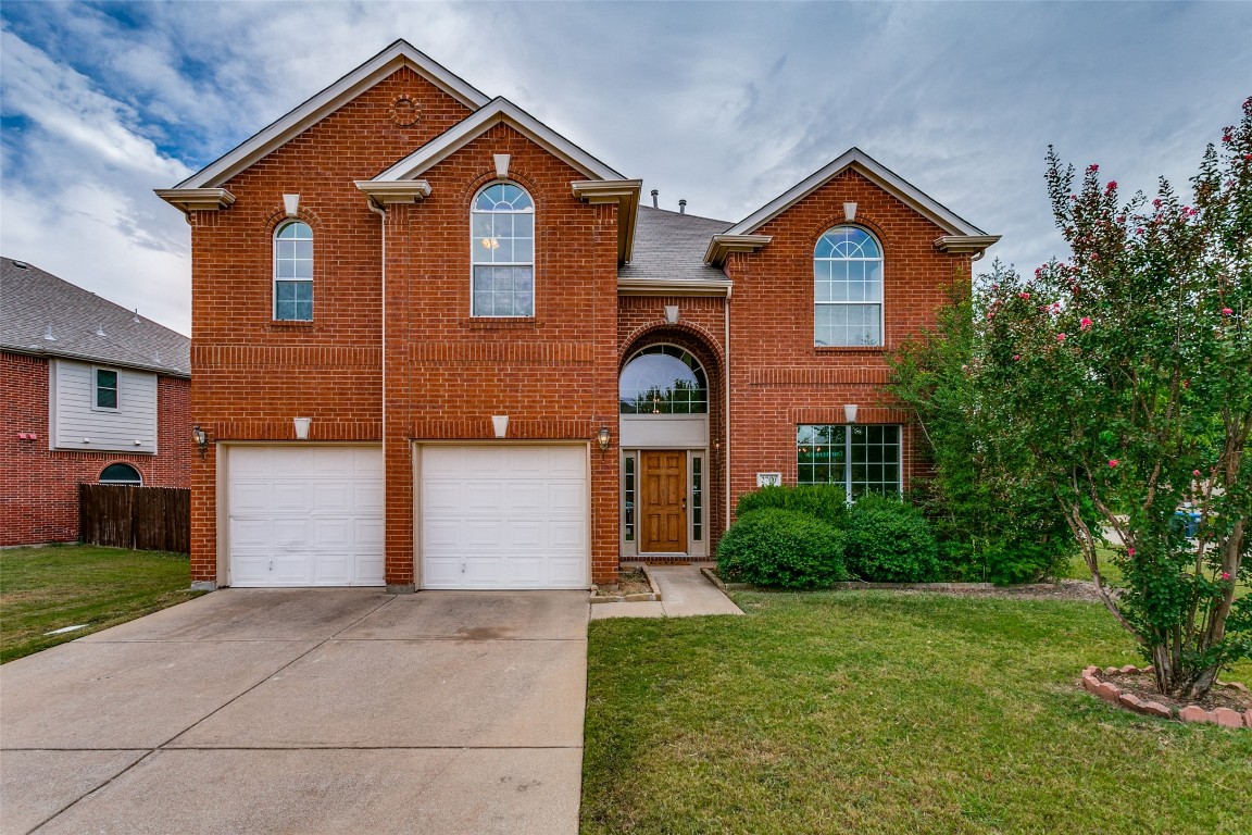 2700 Thorncreek Lane Fort Worth TX 76177