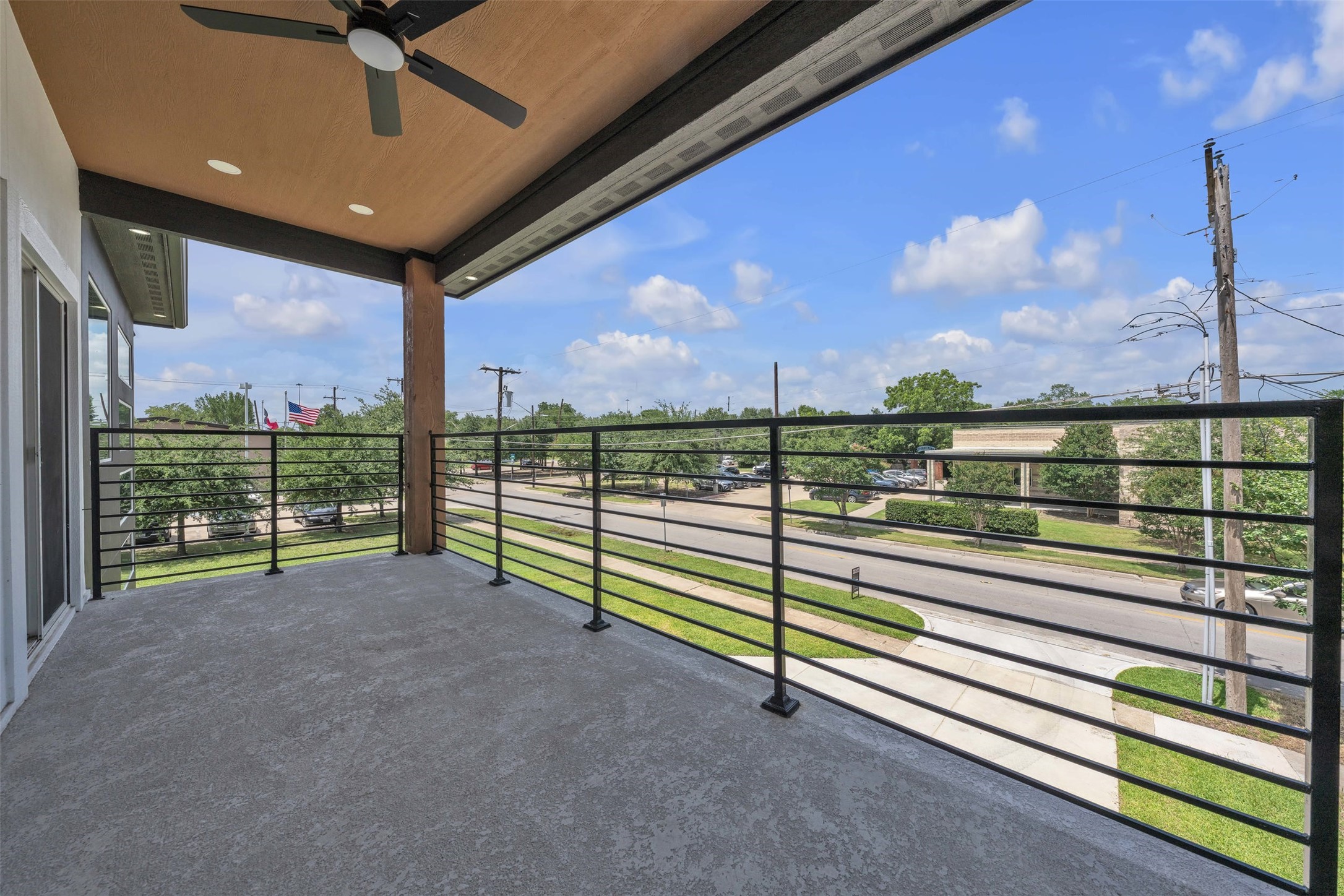 917 S Carroll Avenue Dallas TX 75223