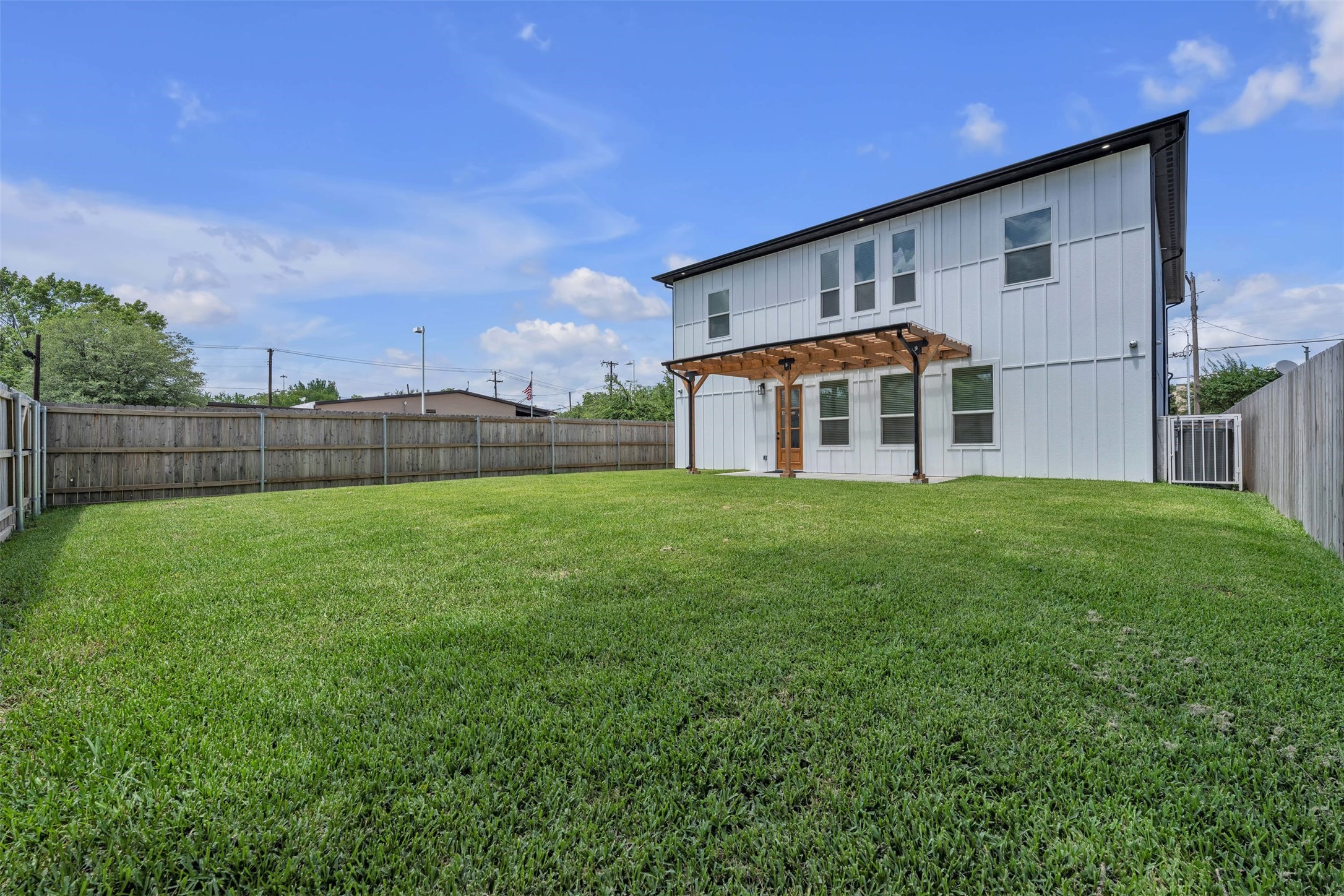 917 S Carroll Avenue Dallas TX 75223