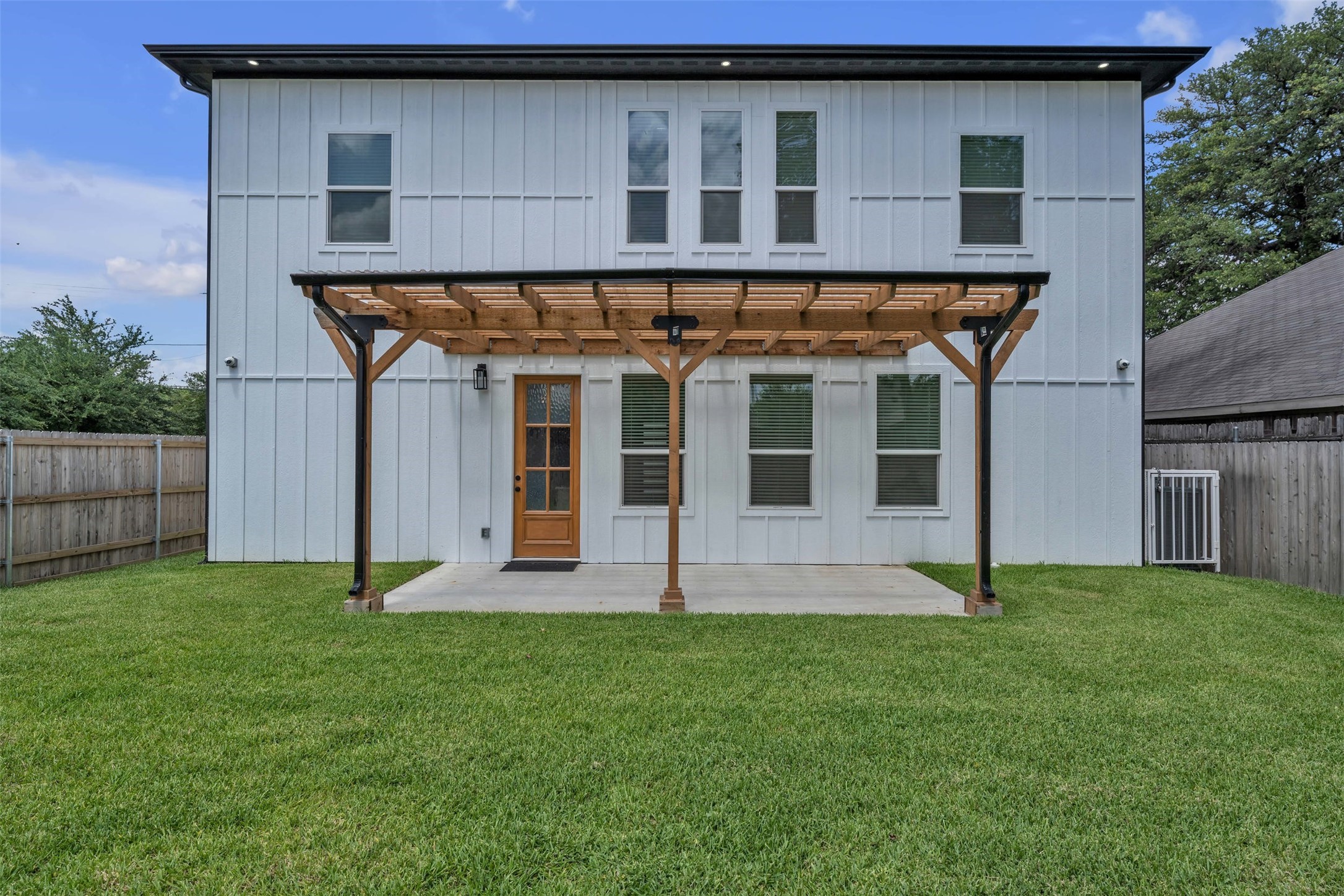917 S Carroll Avenue Dallas TX 75223
