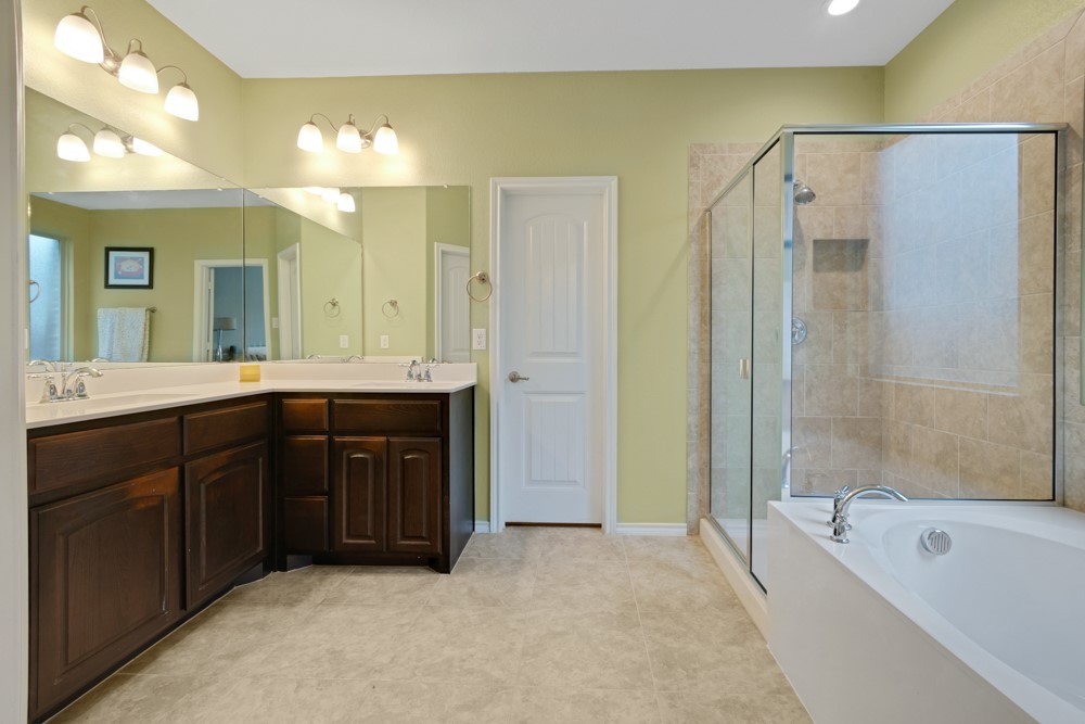 15724 Barton Ridge Drive Fort Worth TX 76177