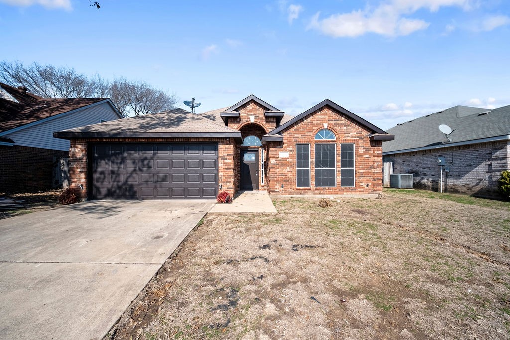 519 Coronado Lane Duncanville TX 75137