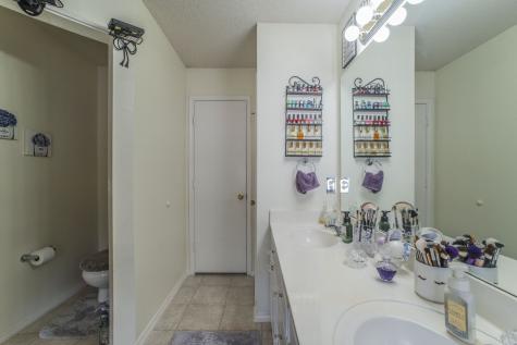 1634 Powder Horn Lane Arlington TX 76018