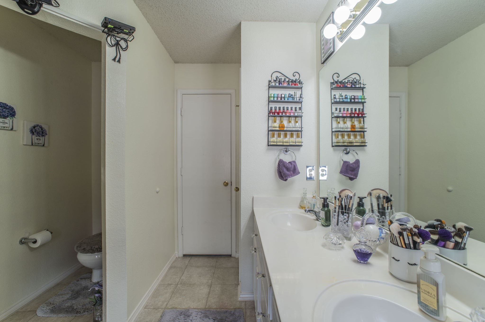 1634 Powder Horn Lane Arlington TX 76018
