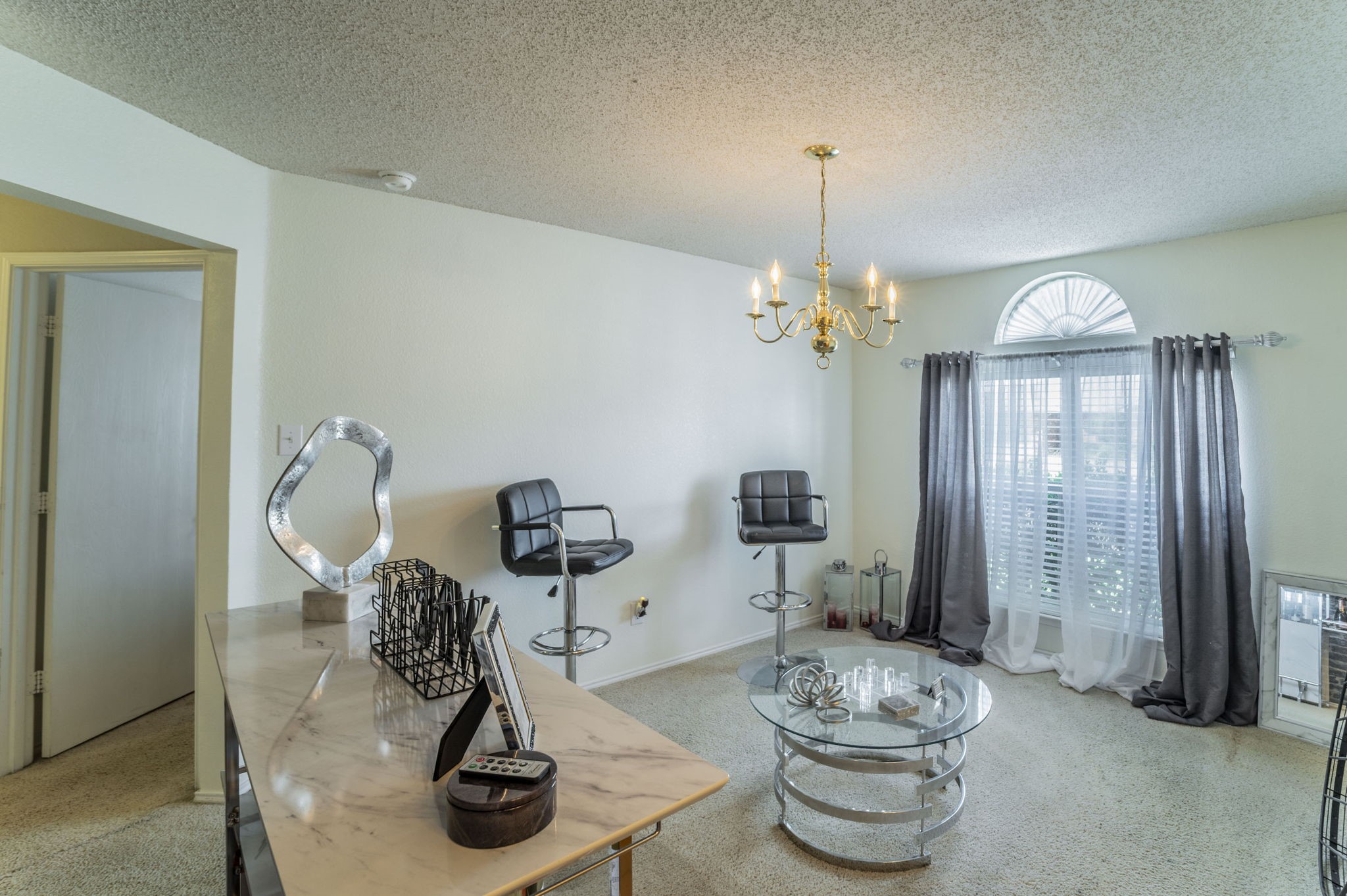 1634 Powder Horn Lane Arlington TX 76018