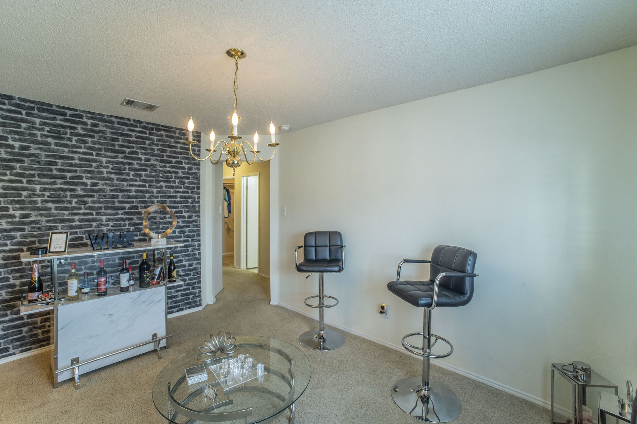 1634 Powder Horn Lane Arlington TX 76018