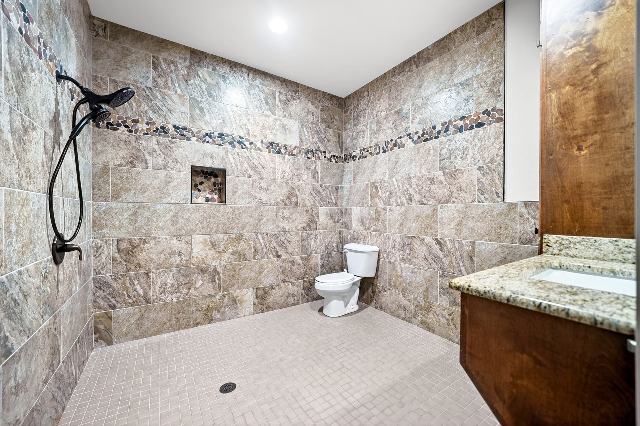 13050 County Road 4016 Kemp TX 75143