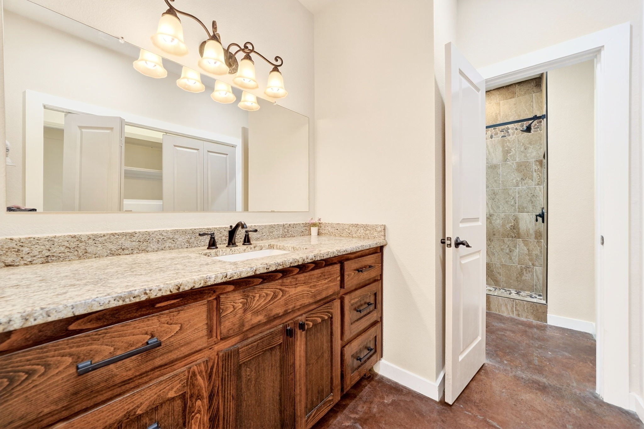 13050 County Road 4016 Kemp TX 75143